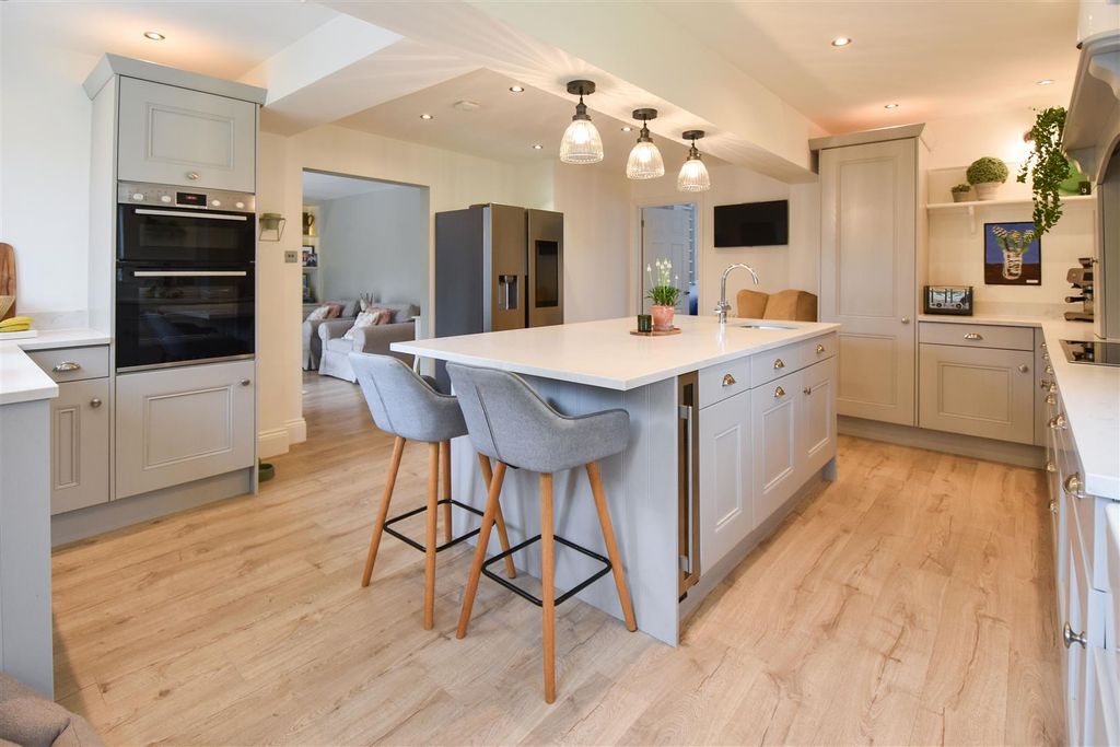 Property photo 2 of 32 Dsc_0091.Jpg