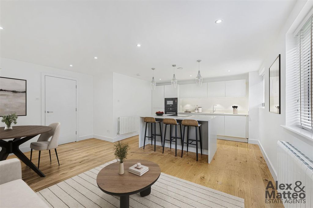 Property photo 2 of 11 2.Jpg