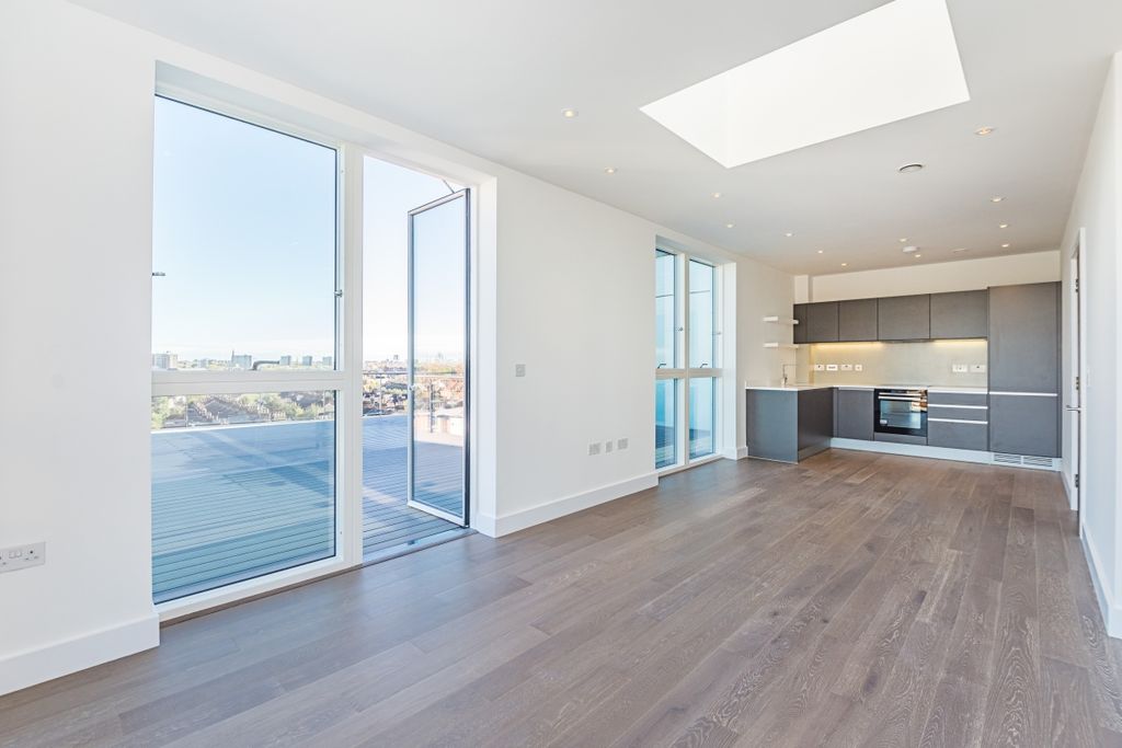 Property photo 1 of 10 1