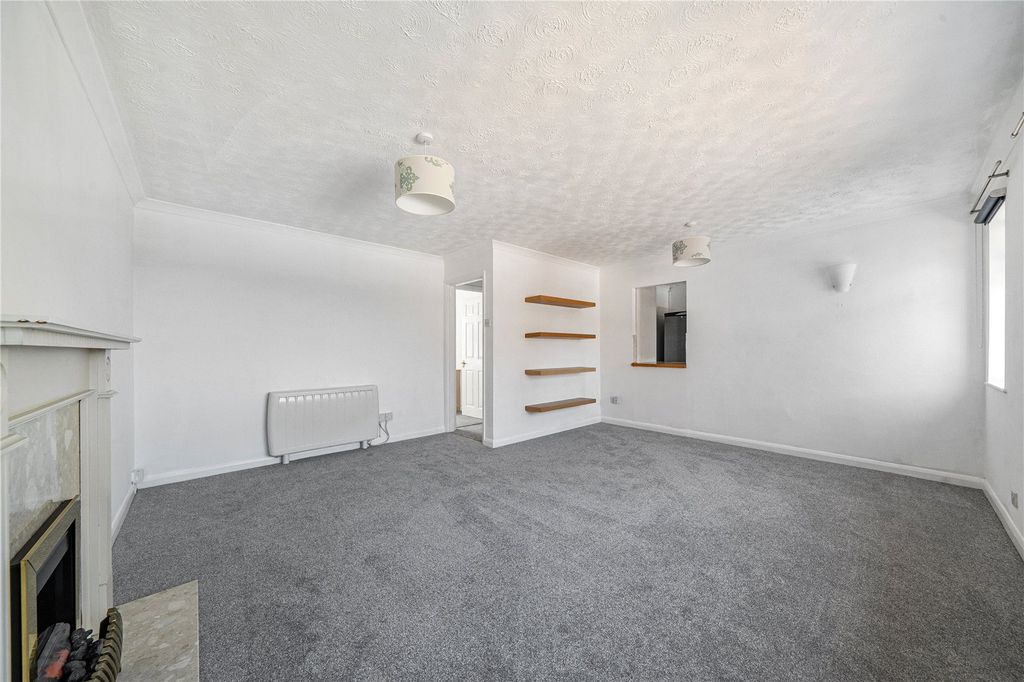 Property photo 3 of 12 Picture No. 23
