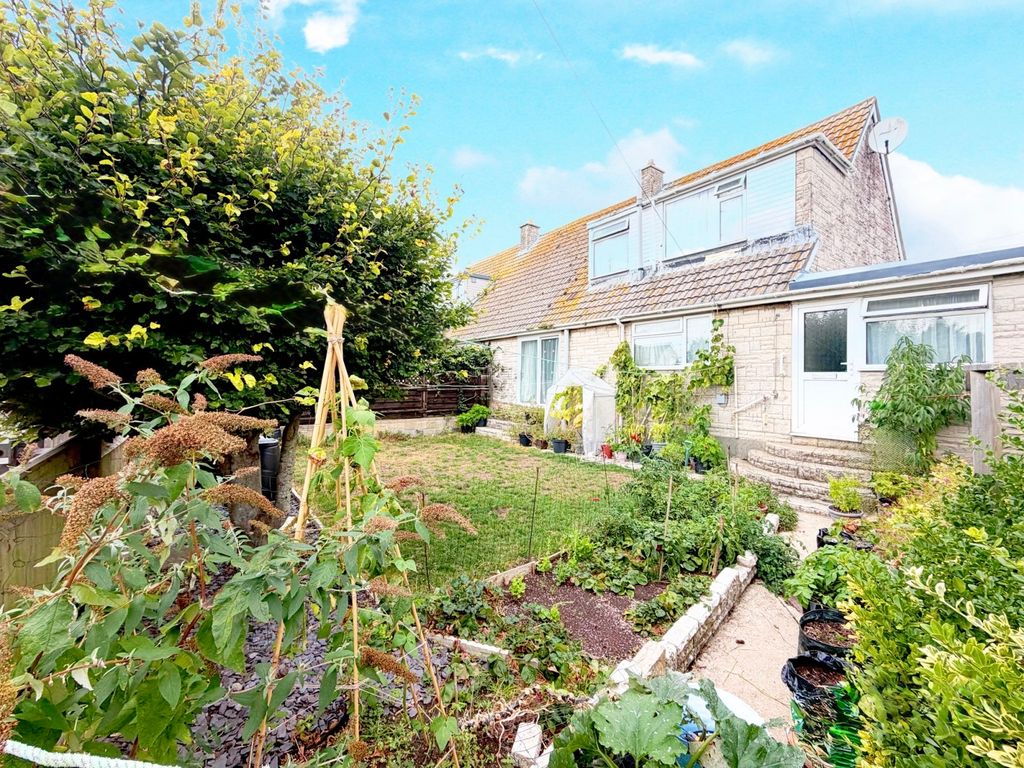 Property photo 1 of 14 Picture No. 33