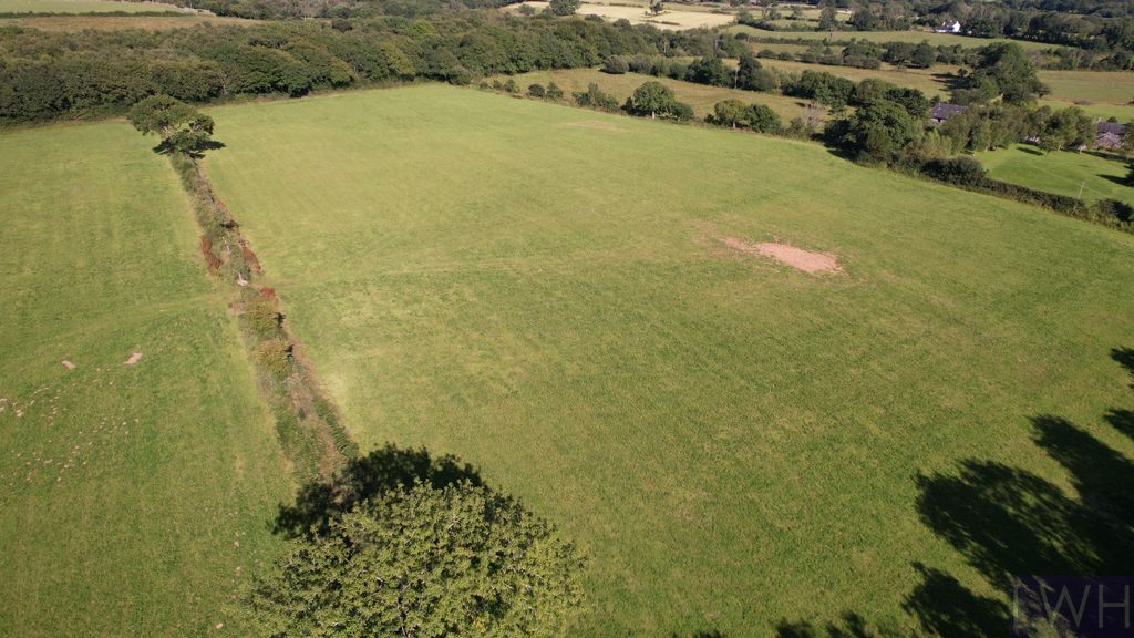 Property photo 2 of 6 6