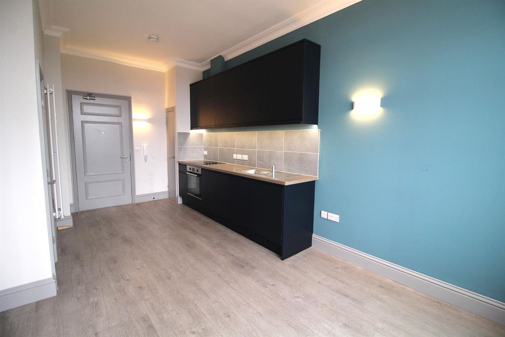 Property photo 3 of 9 Img_9058.Jpg