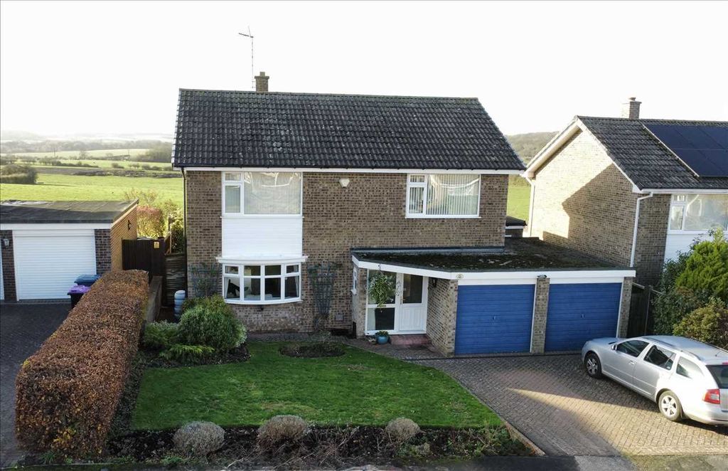 Property photo 1 of 33 Main Picture