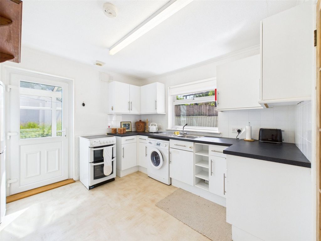 Property photo 3 of 15 Picture No. 06