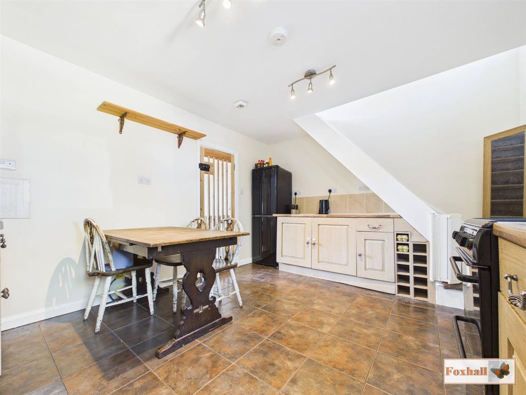 Property photo 3 of 21 Kitchen / Dining Room
