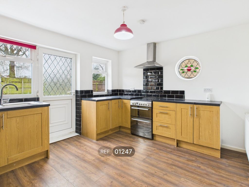 Property photo 1 of 32 Kitchen