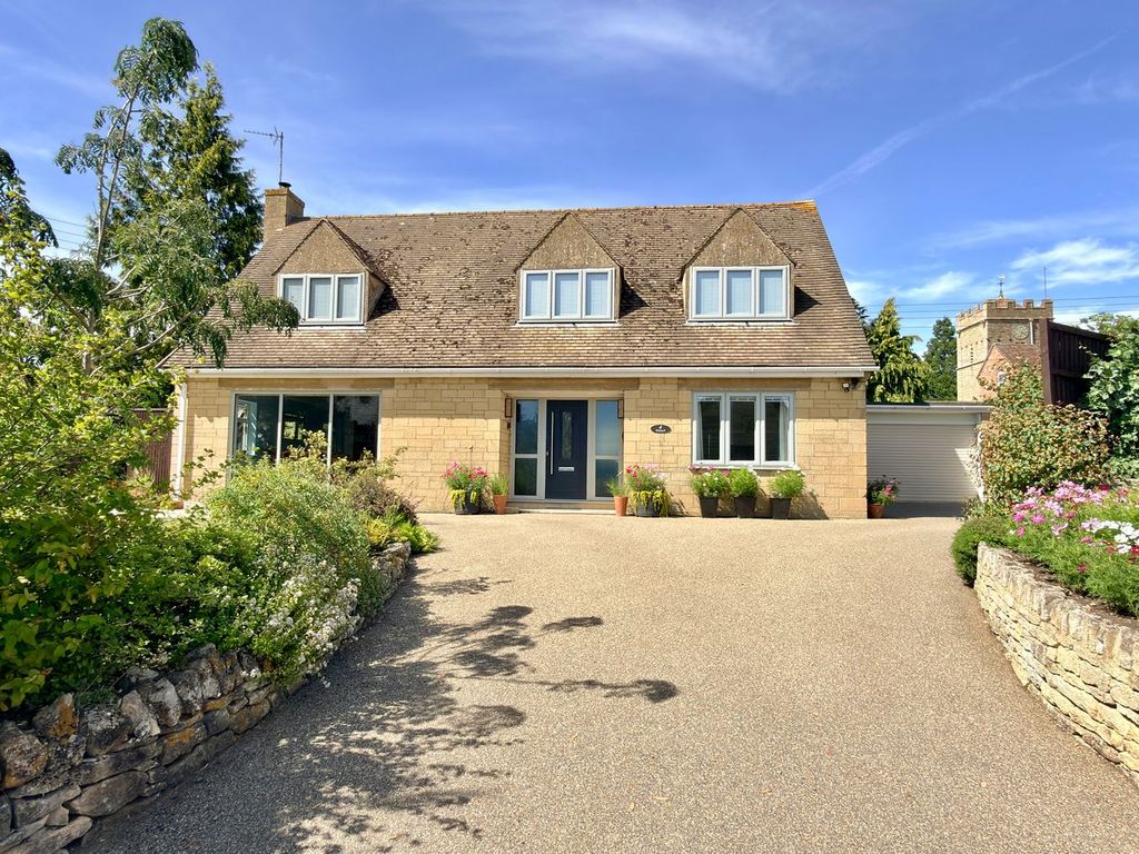 Property photo 1 of 21