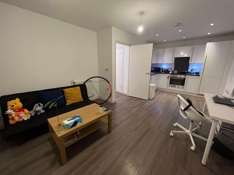 Property photo 3 of 14 Photo 12