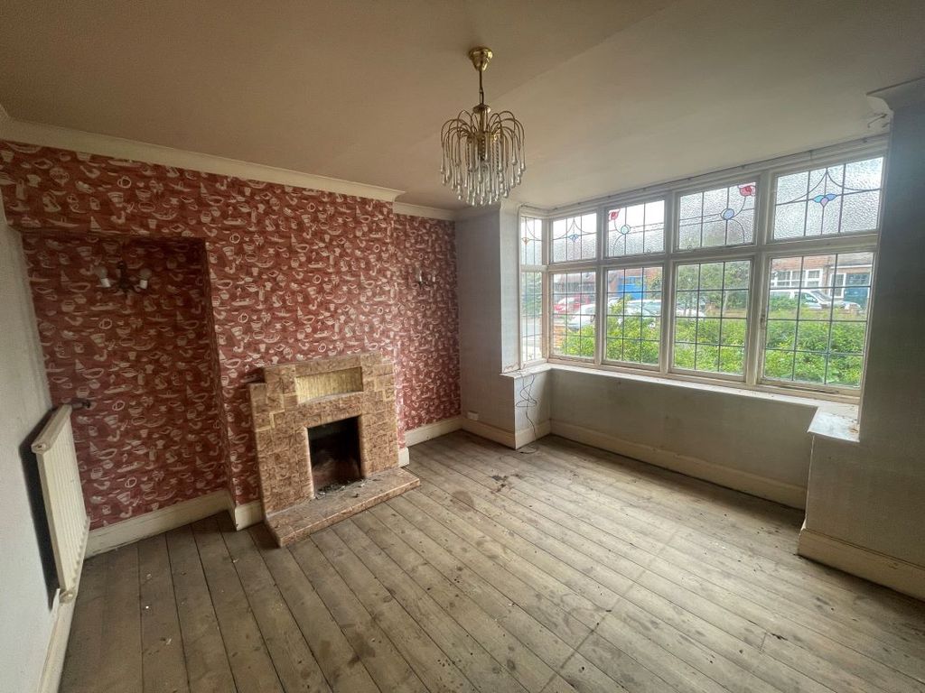 Property photo 3 of 22