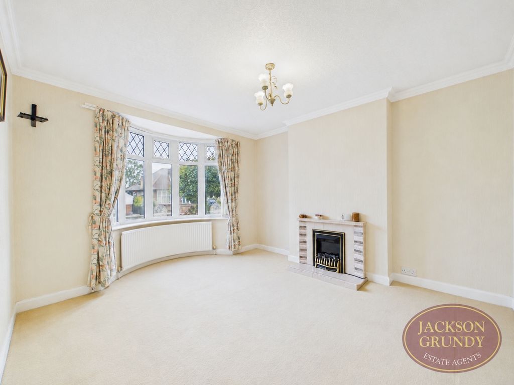 Property photo 2 of 12 Bush Hill