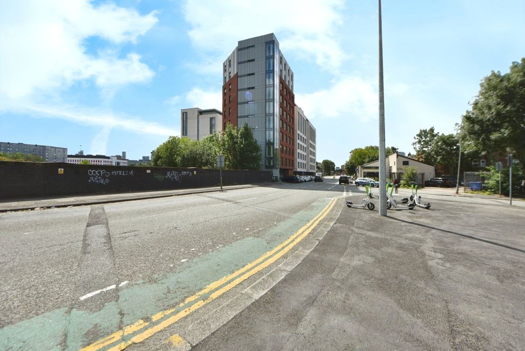 Property photo 2 of 16 External