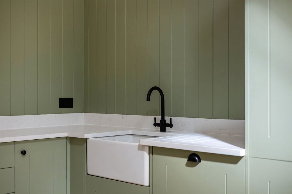 Property photo 3 of 11 Picture No. 09