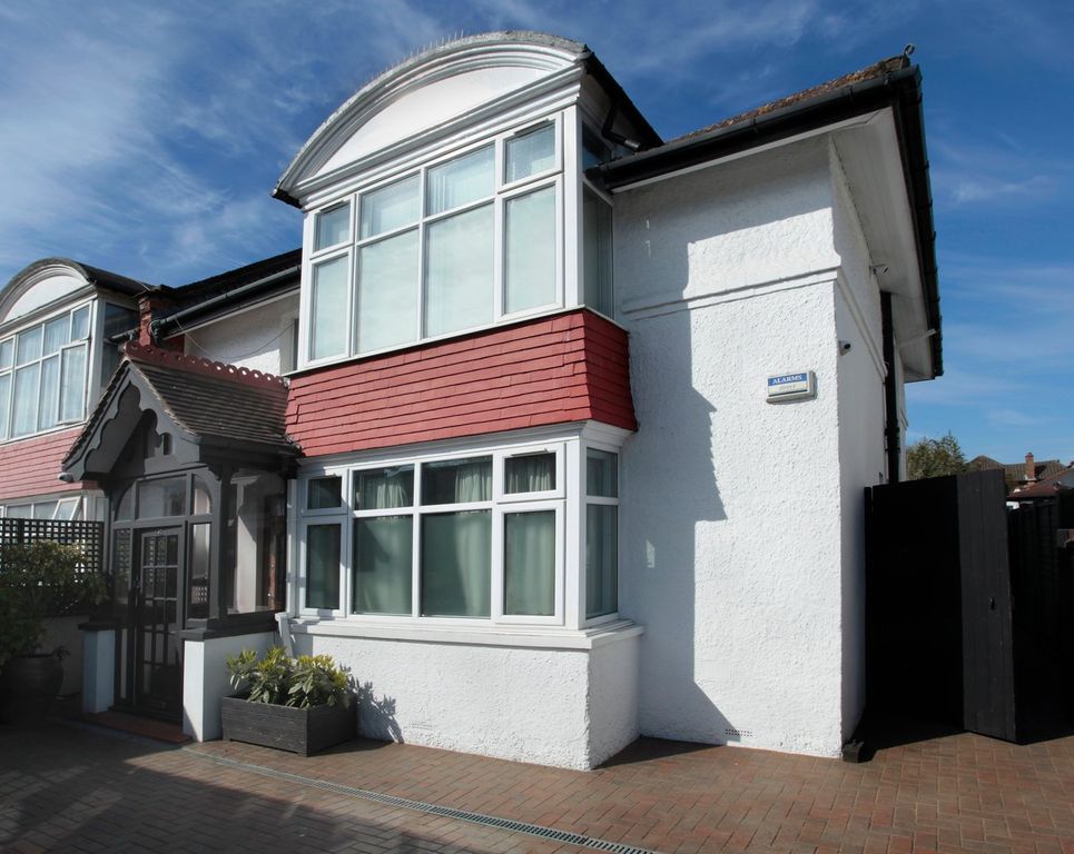 Property photo 1 of 30