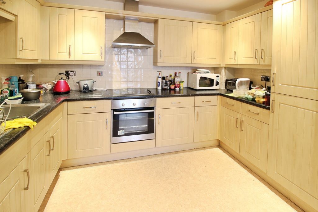Property photo 3 of 7