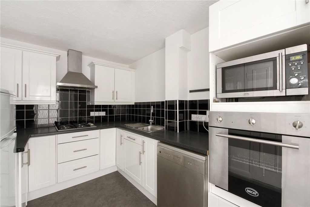 Property photo 2 of 7 Picture No. 03