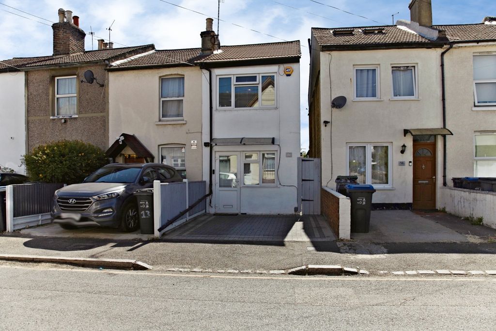 Property photo 1 of 19 Pbox-Img.Jpg