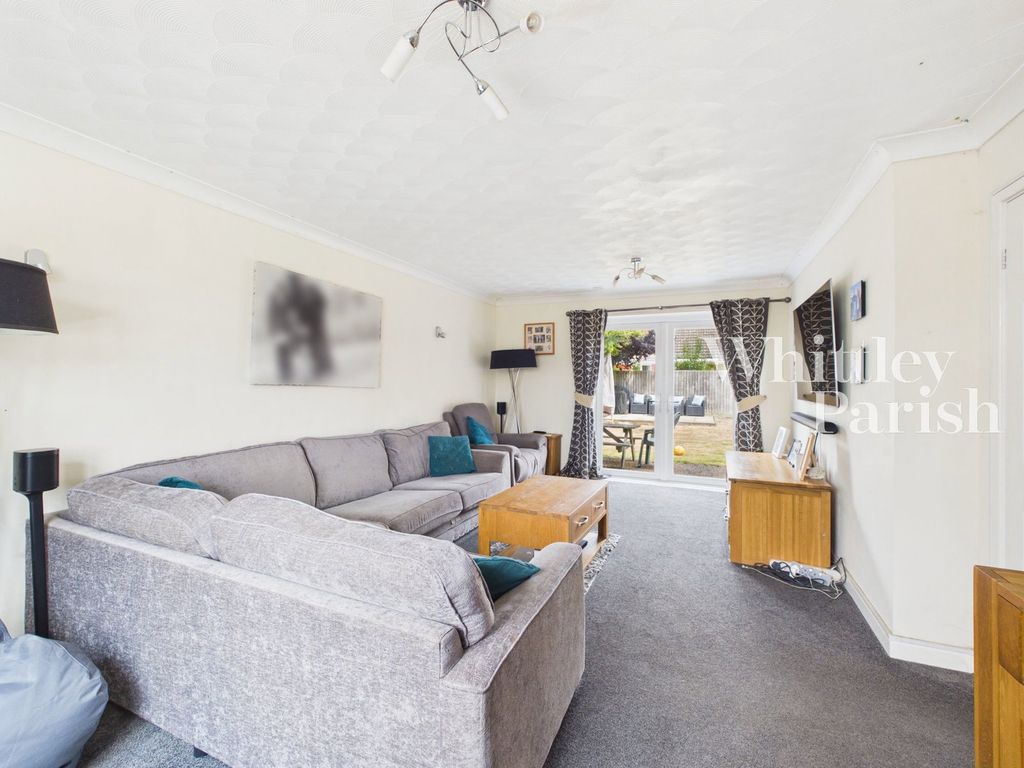 Property photo 2 of 19