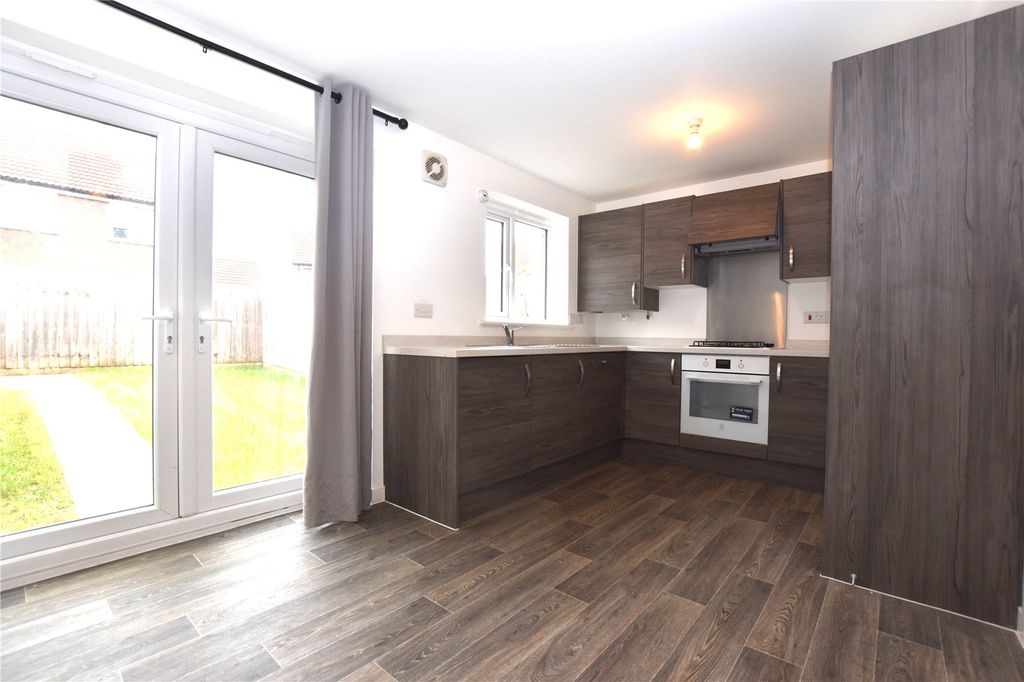 Property photo 2 of 11 Picture No. 04