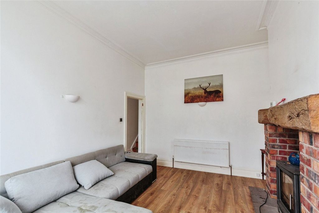 Property photo 3 of 20 Picture No. 63