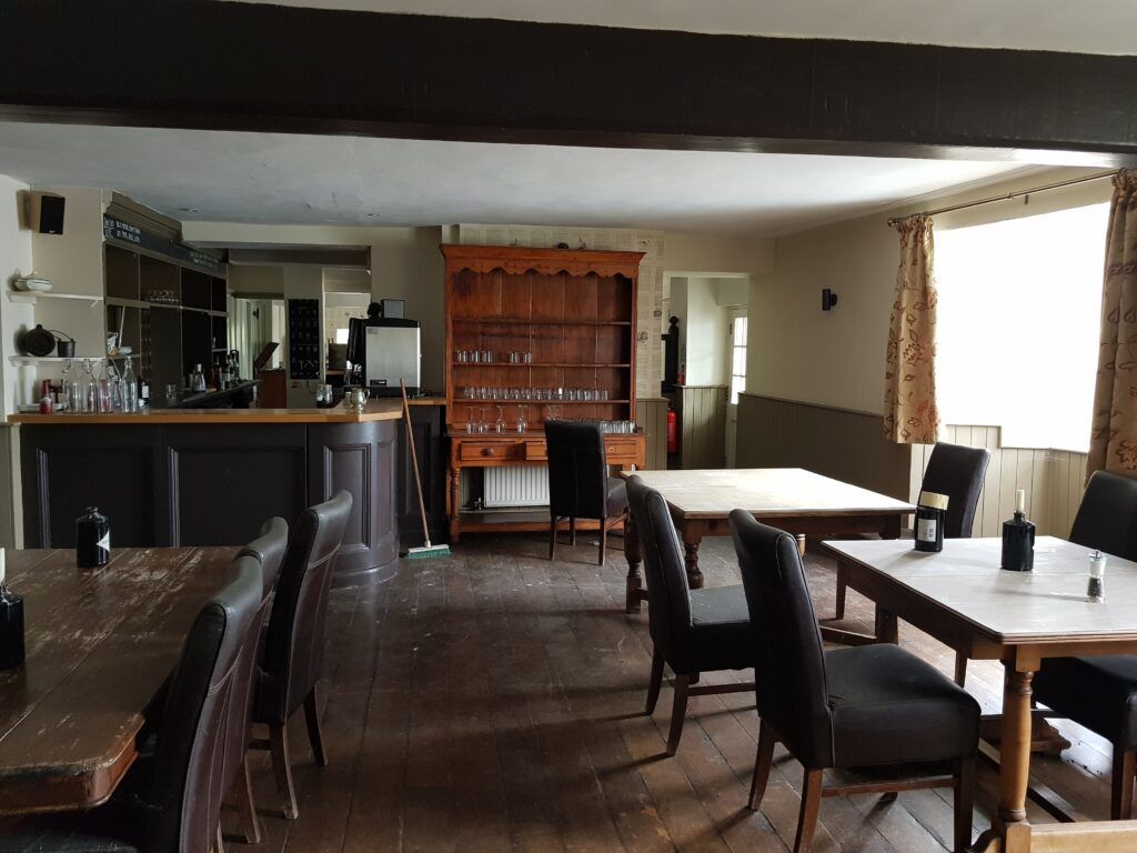 Property photo 3 of 8