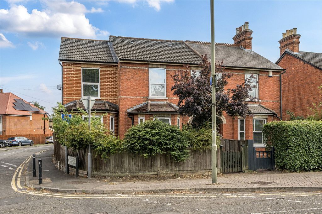Property photo 1 of 18 Picture No. 02