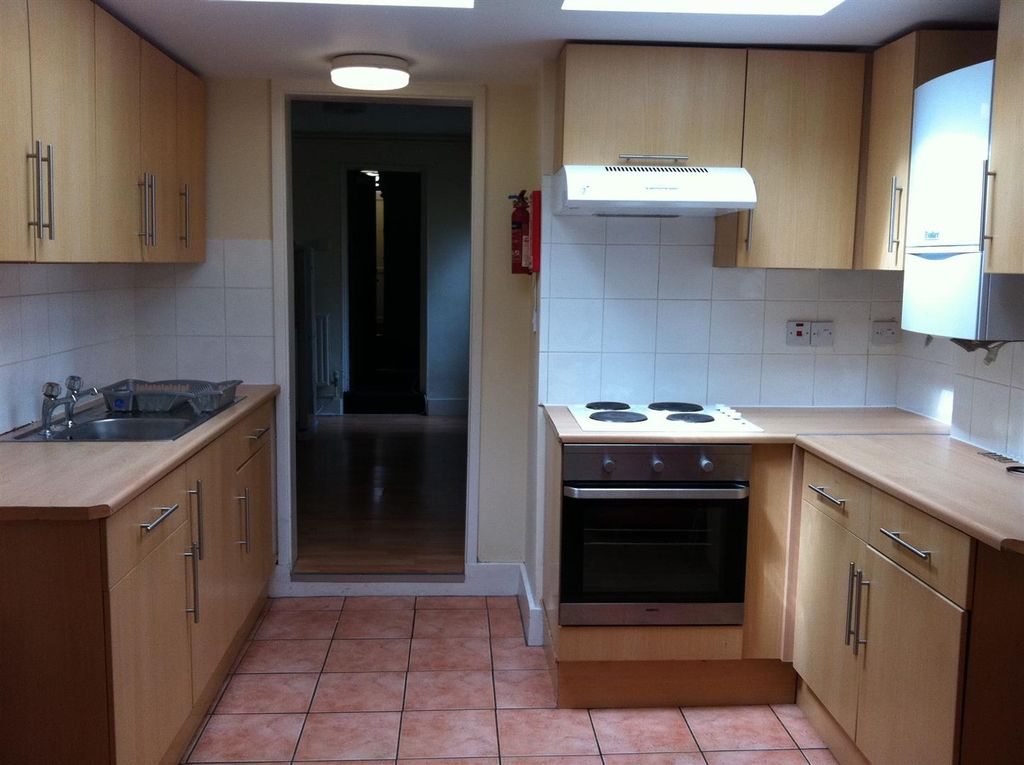 Property photo 2 of 6