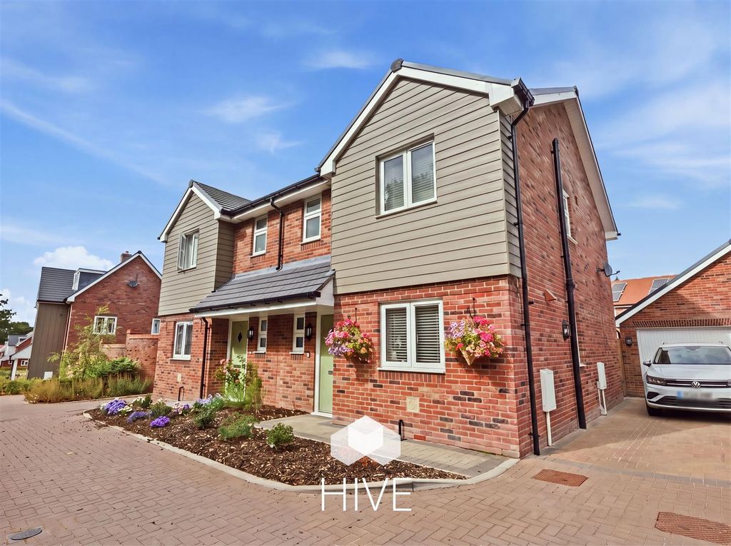 Property photo 1 of 25 J