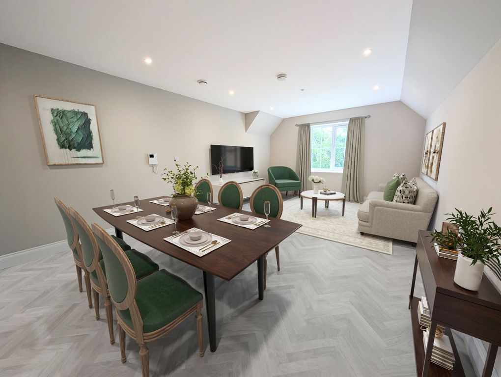 Property photo 3 of 9 Lounge/Dining Area