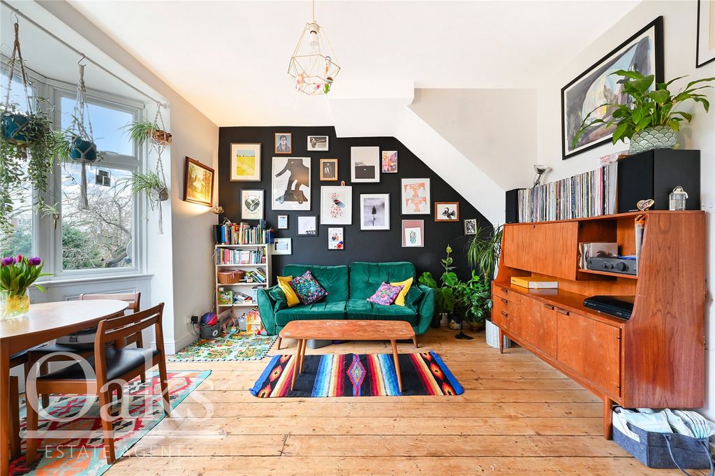 Property photo 2 of 12 Picture No. 04