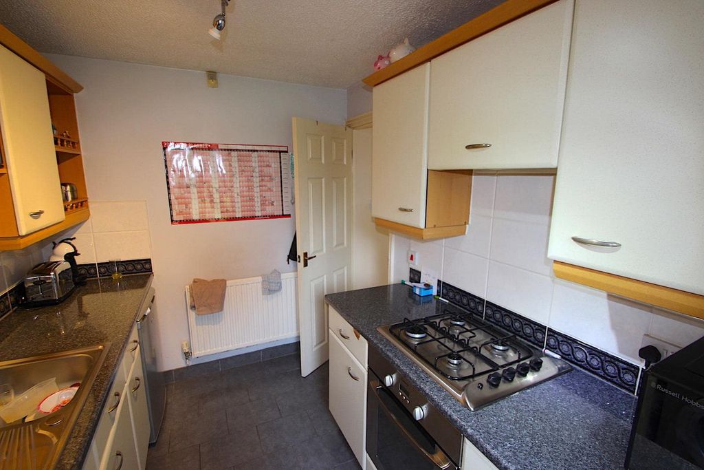 Property photo 3 of 15