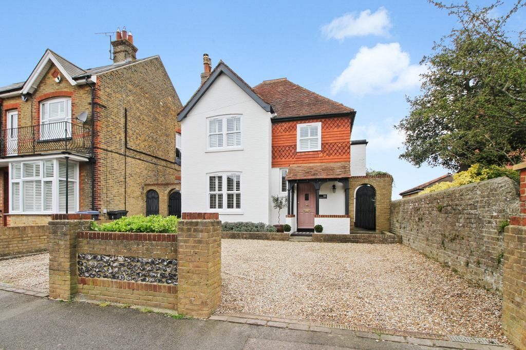 Property photo 1 of 21 Photo 1