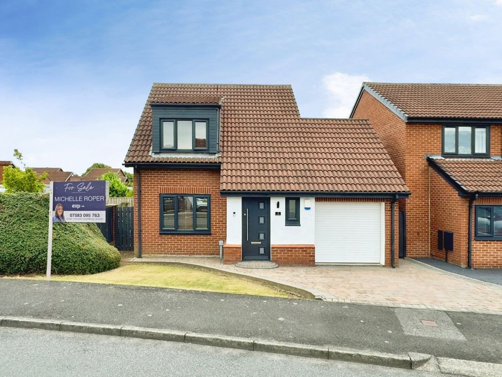 Property photo 1 of 39