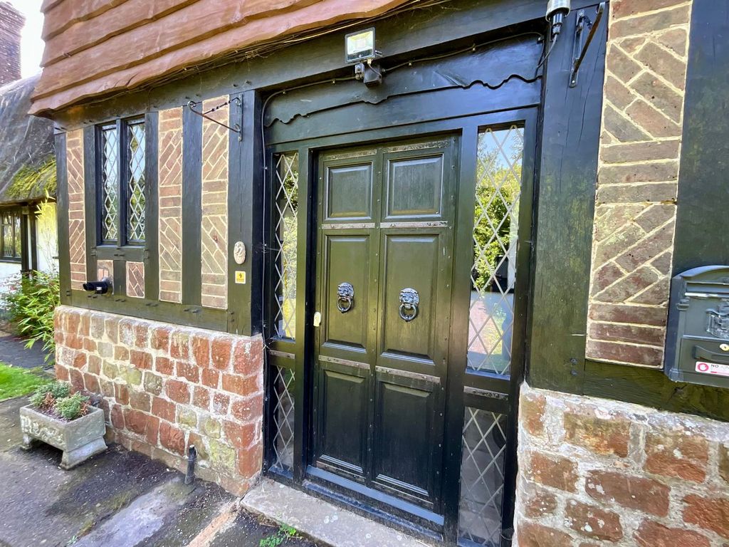 Property photo 3 of 19