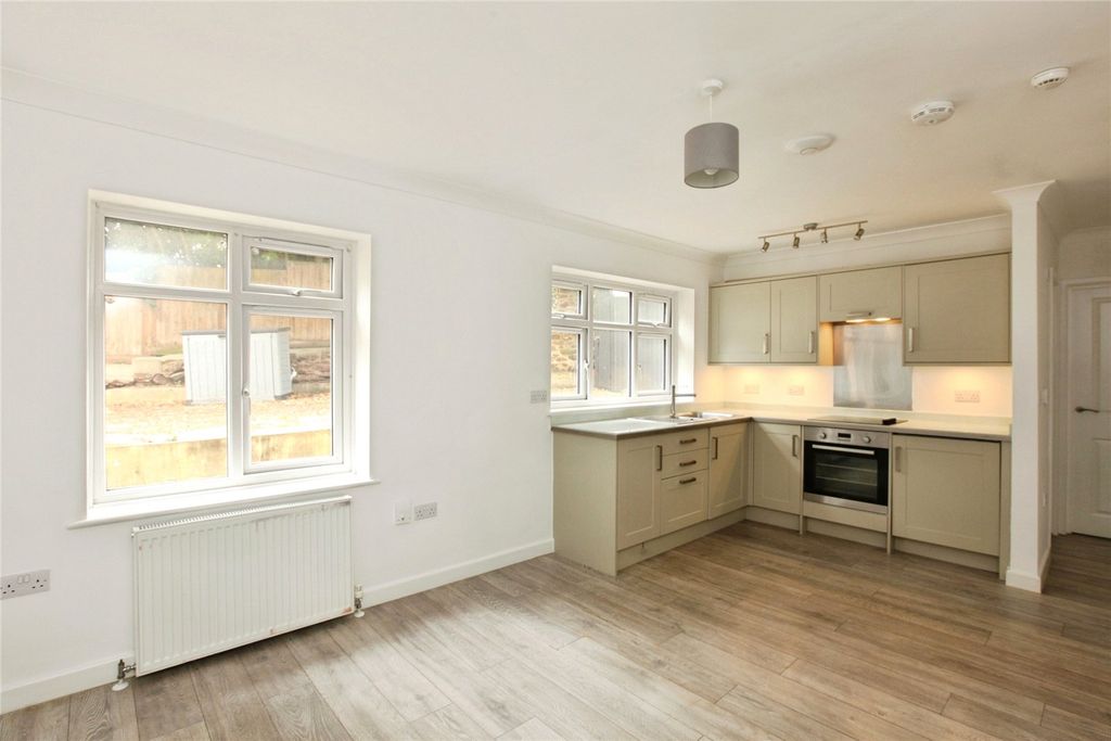 Property photo 1 of 20 Picture No. 19