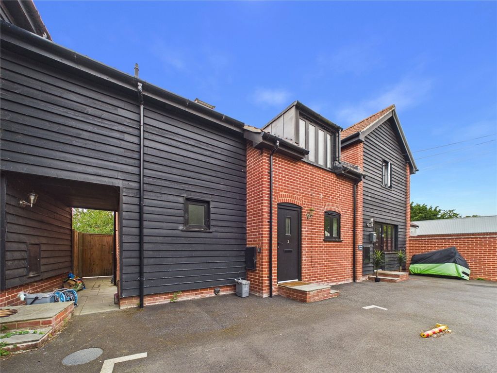Property photo 2 of 18 Picture No. 08