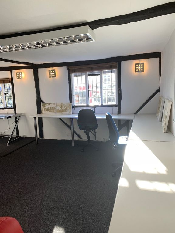 Property photo 2 of 15 65 High Street