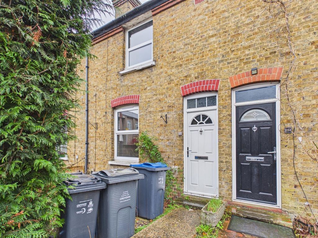 Property photo 1 of 13 Cam02885G0-Pr0557-Still014.Jpg