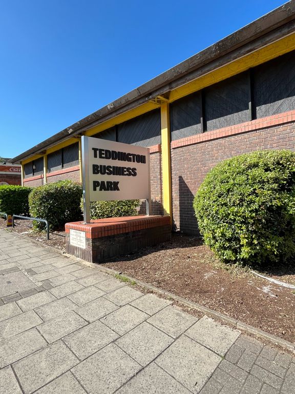 Property photo 2 of 8