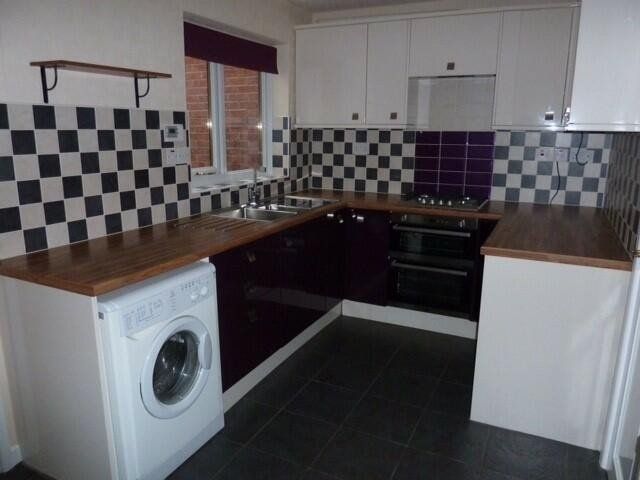 Property photo 3 of 5 Willand Seddons