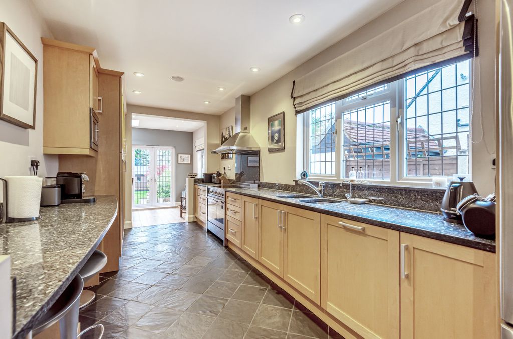 Property photo 3 of 18 925369 (5).Jpg