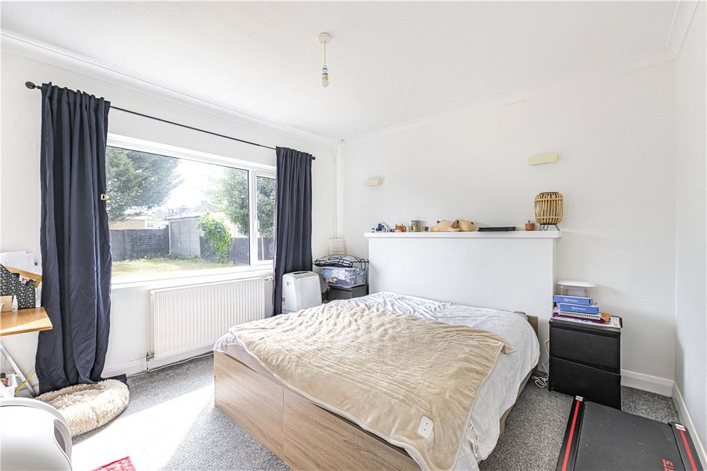 Property photo 3 of 10 Picture No. 04