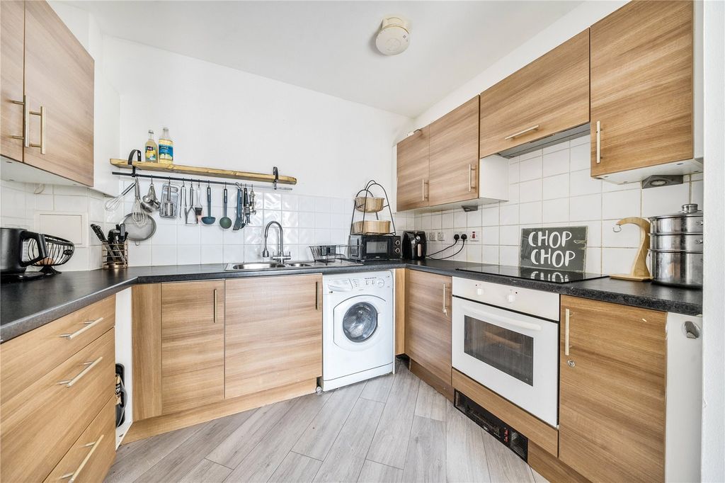 Property photo 3 of 9 Picture No. 04