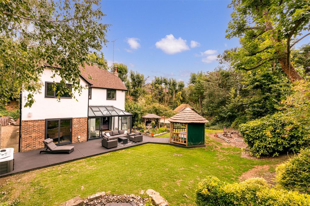 Property photo 1 of 28 Picture No. 45