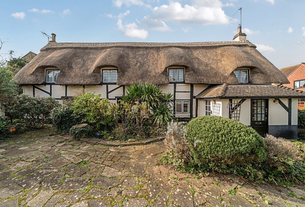 Property photo 1 of 17 1424381-13-69A990...