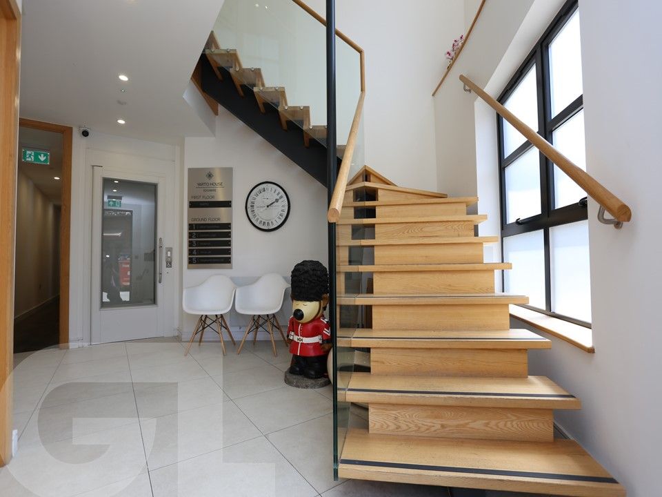 Property photo 3 of 4