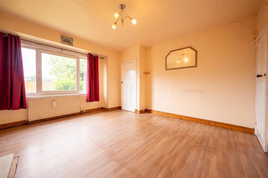 Property photo 3 of 25 Dsc00005-Hdr.Jpg