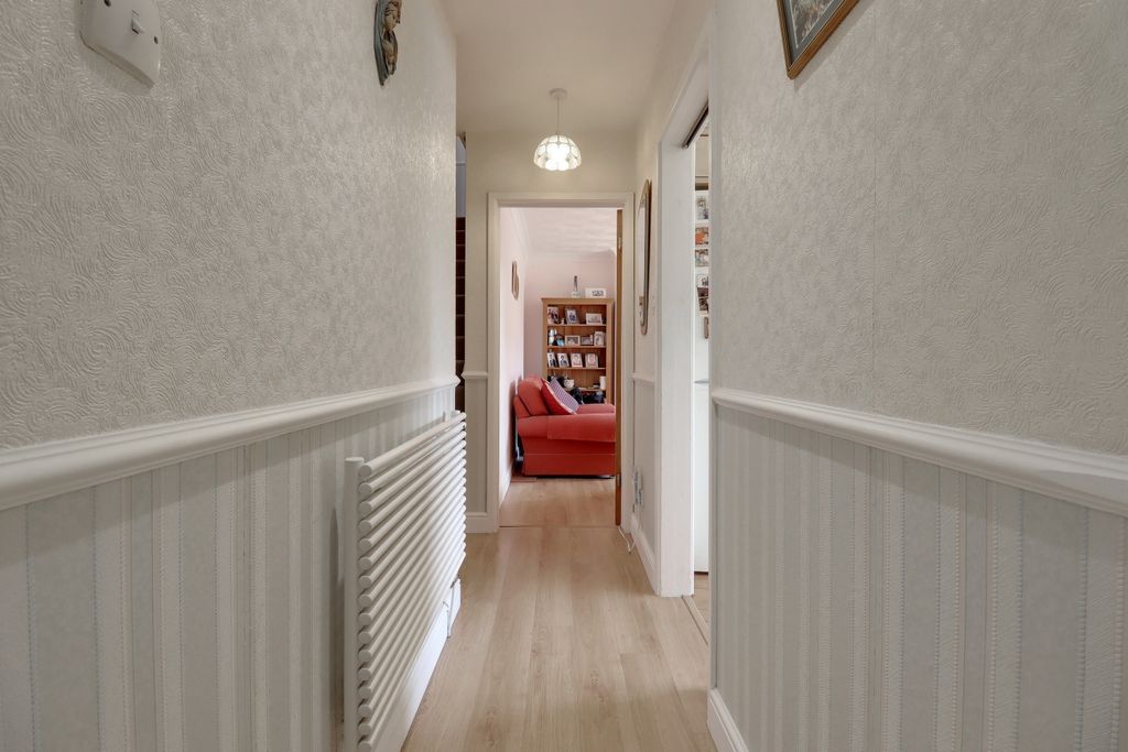 Property photo 2 of 15 Hall