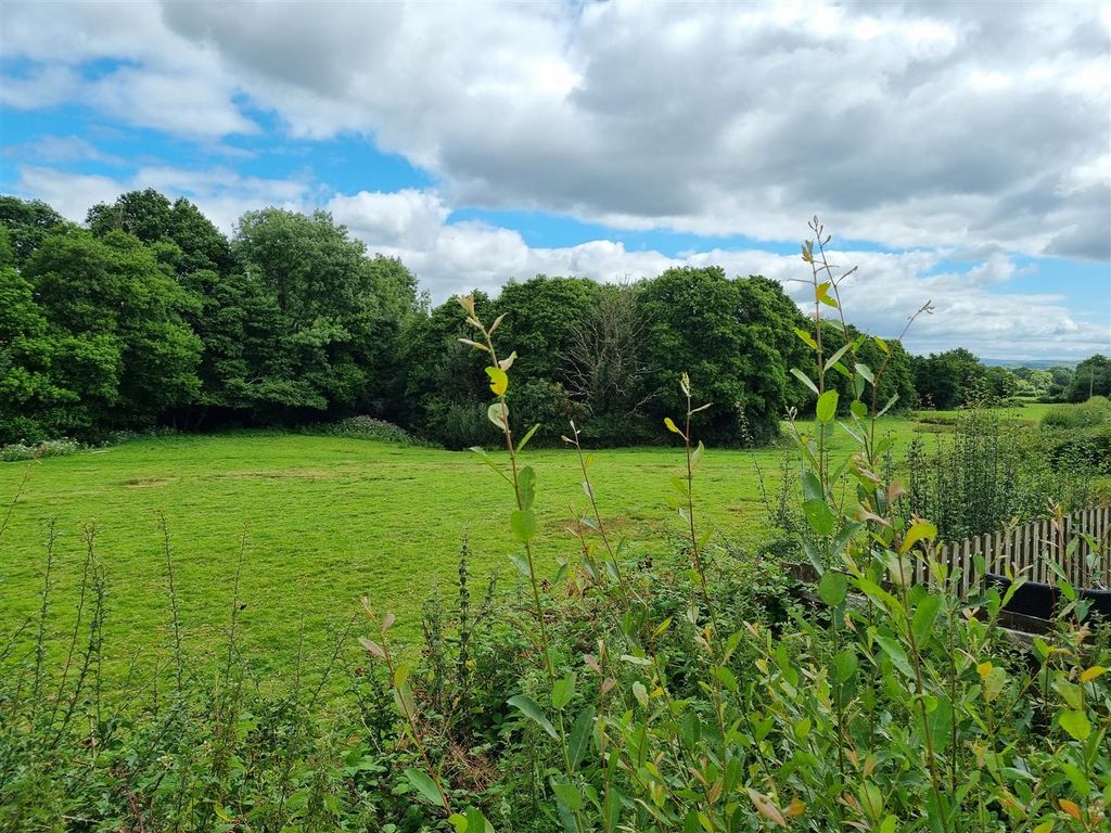 Property photo 2 of 18 View.Jpg