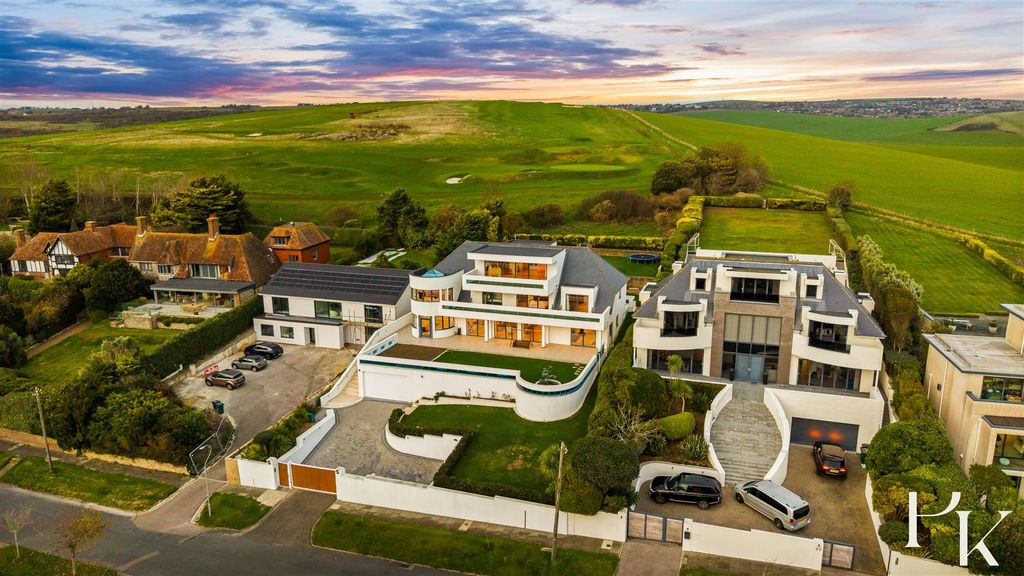 Additional image 18 of 5 bed detached house for saleRoedean Crescent, Brighton BN2